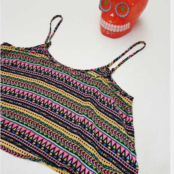 NWOT Florescent Geometric Boho Colorful Crop Top - Picture 2 of 4